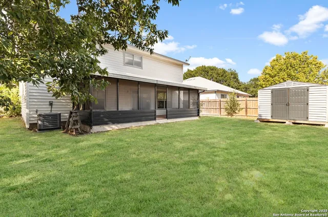 a front view of house with yard