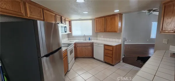 $3,800 | 860 Jessica, Nipomo, CA 93444