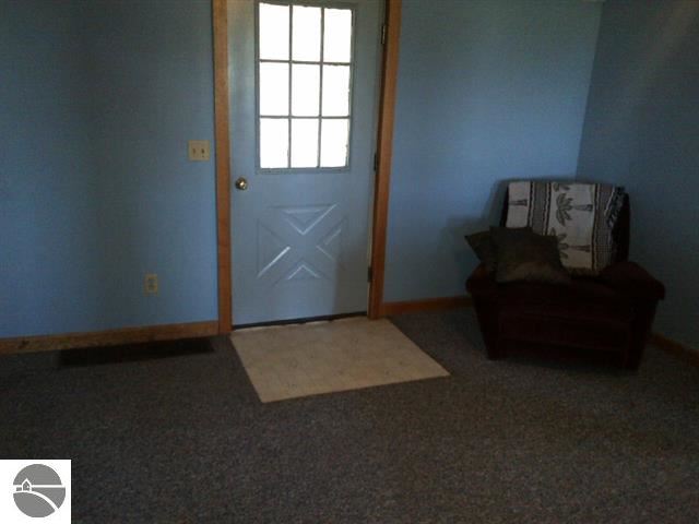 1345 North Vandecar Road Mount Pleasant, MI 48858 - Photo 5 of 28 1770953-4.JPG