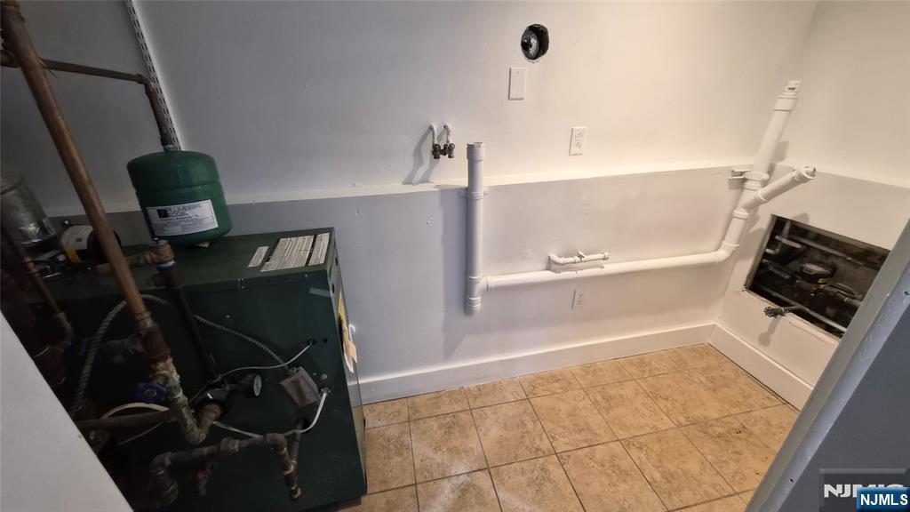 104 Wallington Avenue Wallington, NJ 07057 - Photo 8 of 20