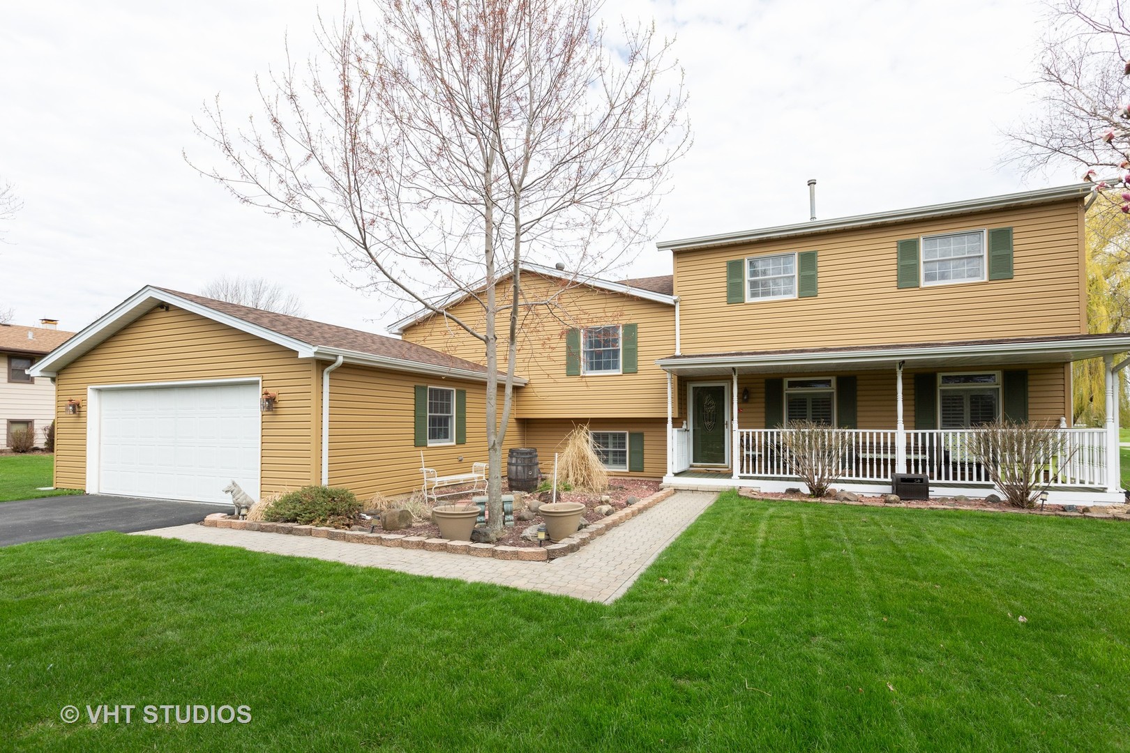 29-w012 Wagner Road Naperville, IL 60564 - Photo 1 of 26