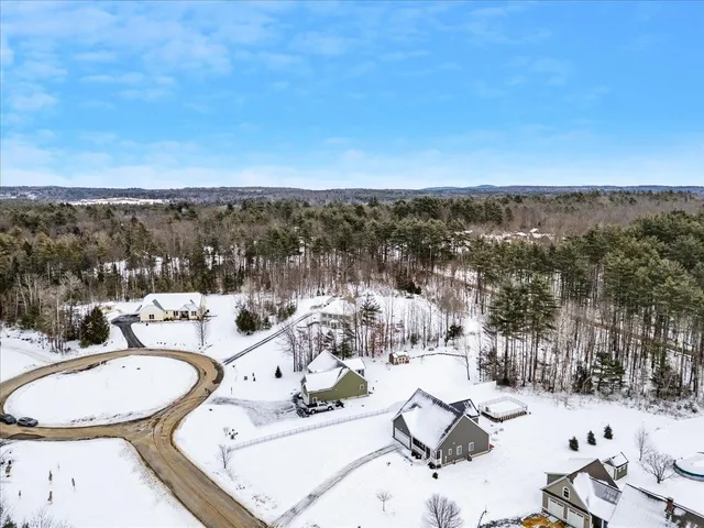 $700,000 | 18 Memory Lane, Loudon, NH 03307