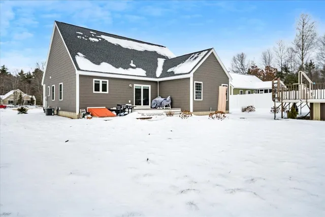 $700,000 | 18 Memory Lane, Loudon, NH 03307