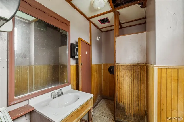 $174,999 | 10806 Sisson Highway, North Collins, NY 14111