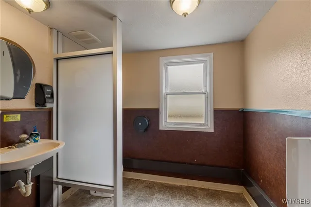 $174,999 | 10806 Sisson Highway, North Collins, NY 14111