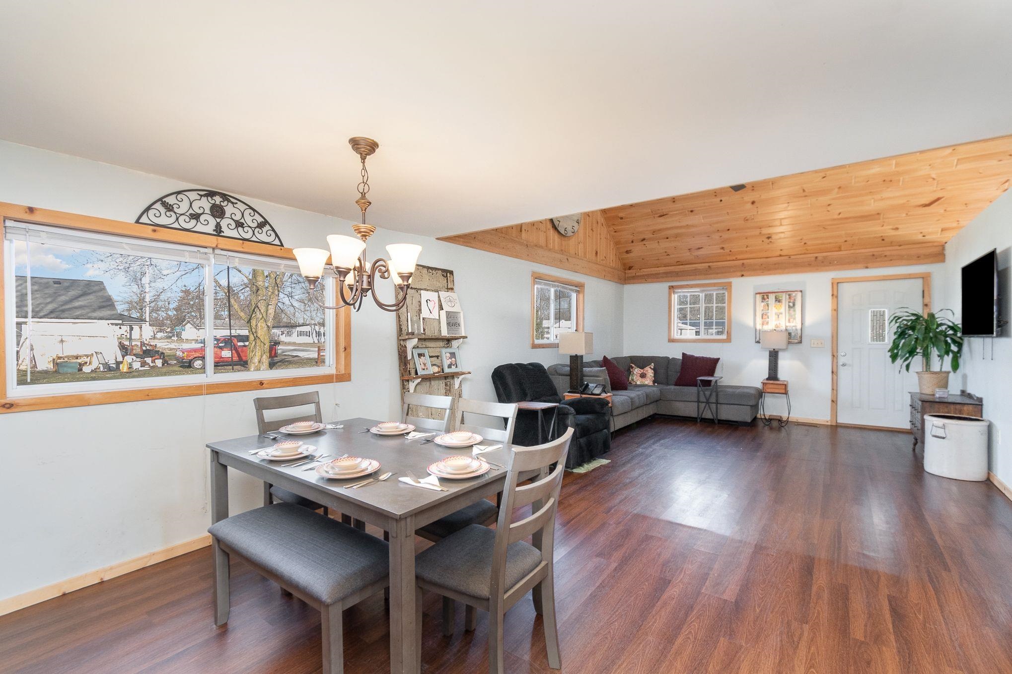 8636 East Monroe Road Wheeler, MI 48662 - Photo 5 of 14