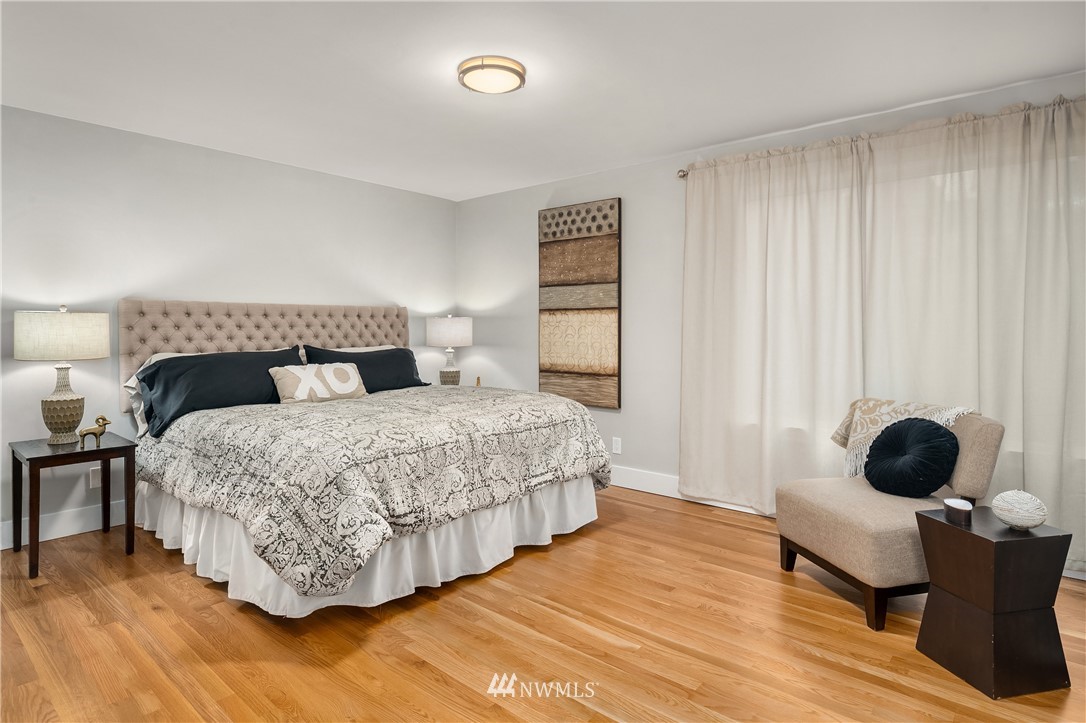 4519 Southwest Director Street Seattle, WA 98136 - Photo 16 of 34 Gallery Image 16