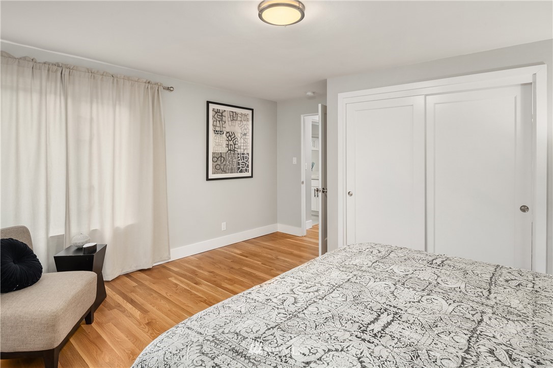 4519 Southwest Director Street Seattle, WA 98136 - Photo 17 of 34 Gallery Image 17
