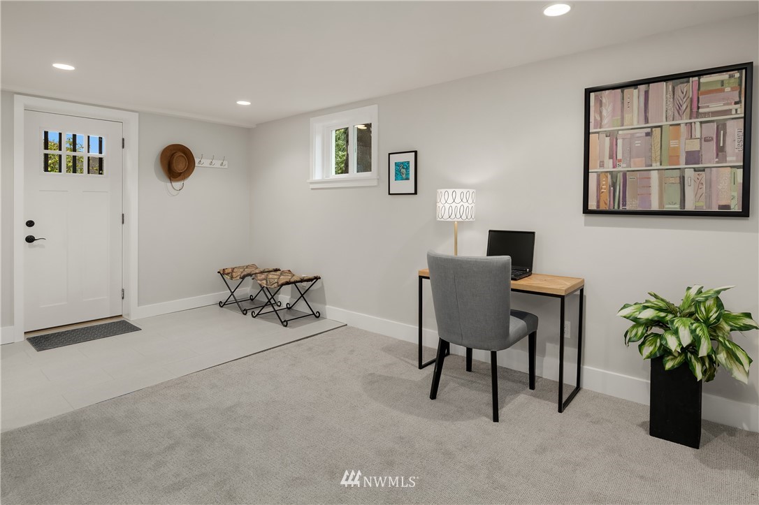 4519 Southwest Director Street Seattle, WA 98136 - Photo 26 of 34 Gallery Image 26