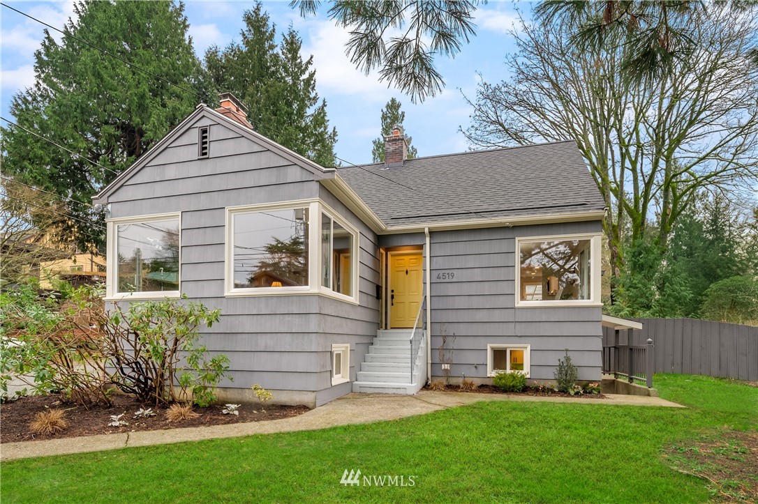 4519 Southwest Director Street Seattle, WA 98136 - Photo 28 of 34 Gallery Image 28