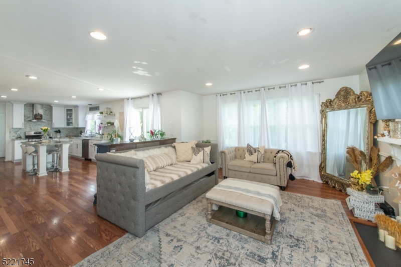 61 Rock Road Long Valley, NJ 07853 - Photo 13 of 23 Gallery Image 13