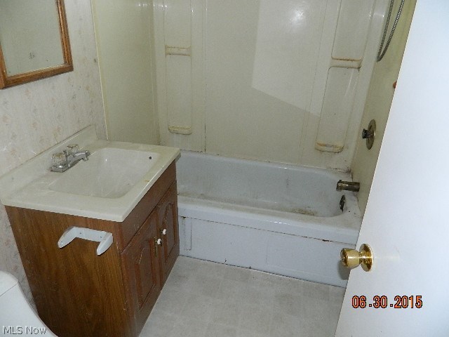 5765 Main Avenue North Ridgeville, OH 44039 - Photo 12 of 19