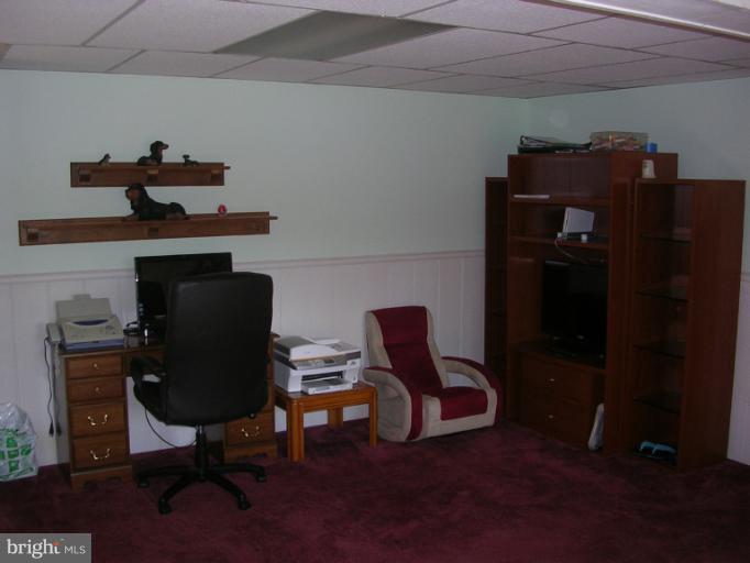 7606 Fairplay Road Boonsboro, MD 21713 - Photo 14 of 20 Family Room 3