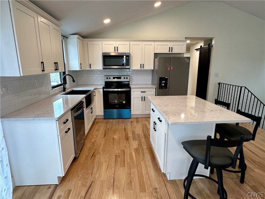 4961 Windgate Road Liverpool, NY 13088 - Photo 6 of 33