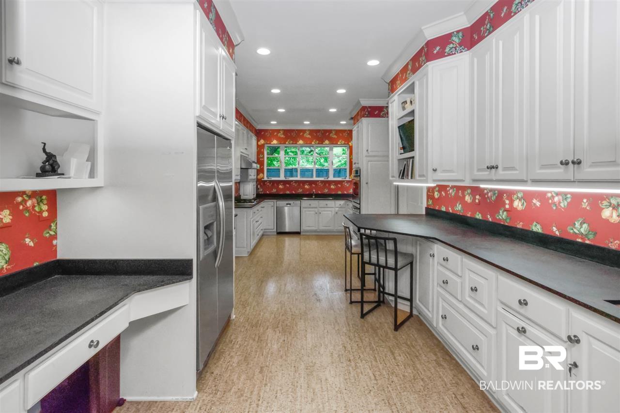209 Edington Drive Mobile, AL 36607 - Photo 16 of 49