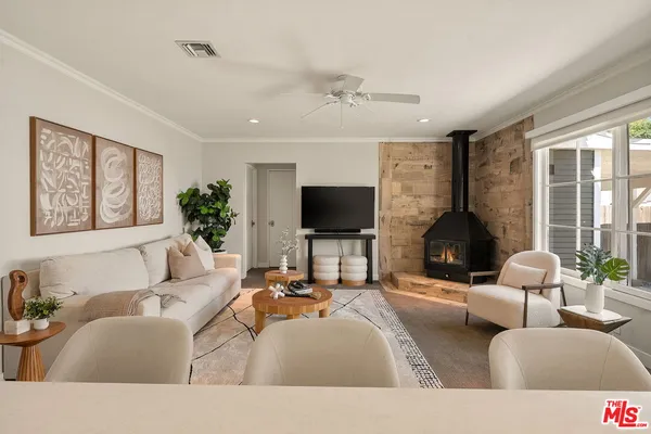 $1,395,000 | 5623 Beck Avenue, North Hollywood, CA 91601