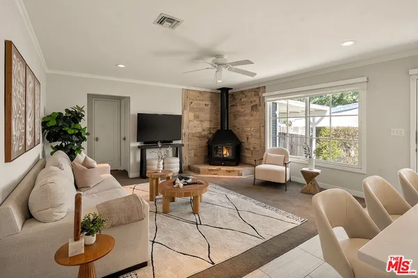 $1,395,000 | 5623 Beck Avenue, North Hollywood, CA 91601