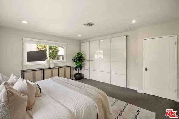 $1,395,000 | 5623 Beck Avenue, North Hollywood, CA 91601