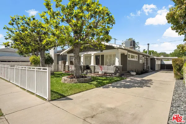 $1,395,000 | 5623 Beck Avenue, North Hollywood, CA 91601