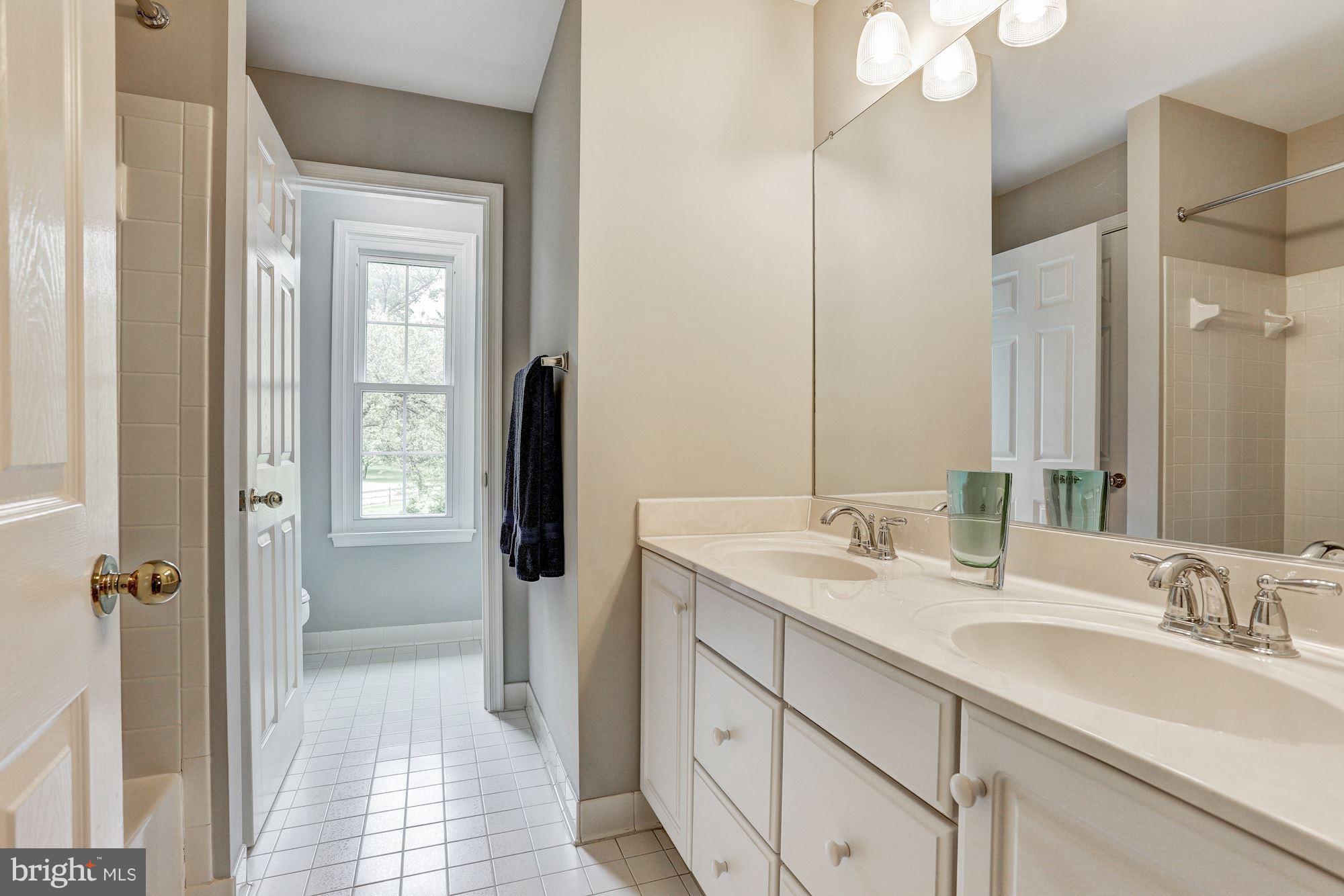 4524 Rutherford Way Dayton, MD 21036 - Photo 21 of 30 Bath