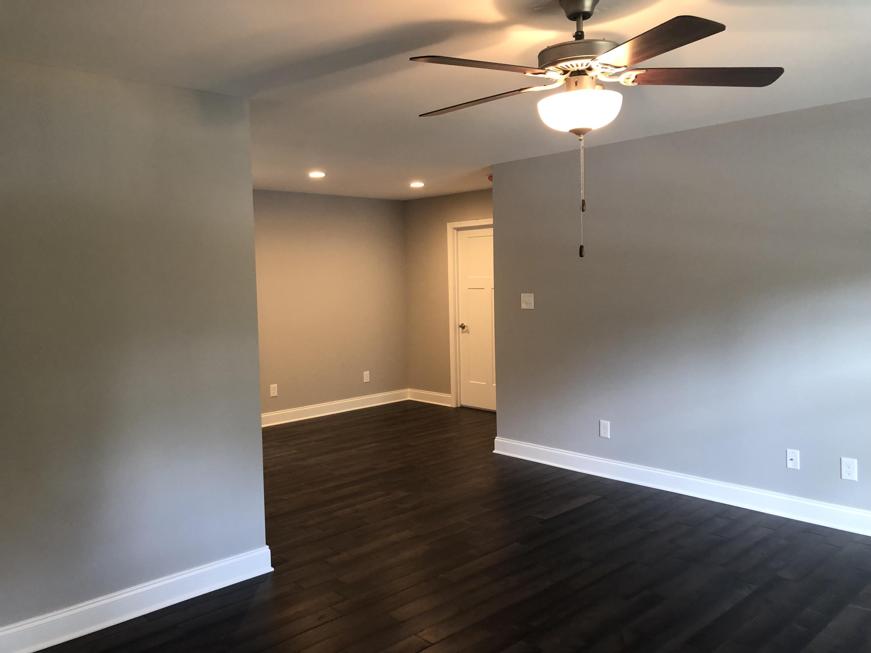 107 Euclid Place Oak Ridge, TN 37830 - Photo 4 of 17 73085494-2B66-47B2-93DD-90E64633EE72