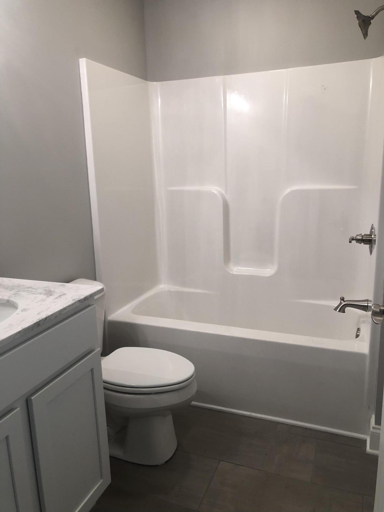 107 Euclid Place Oak Ridge, TN 37830 - Photo 7 of 17 C2CA9E9C-9490-4CEC-A762-6EA9C44E95D7