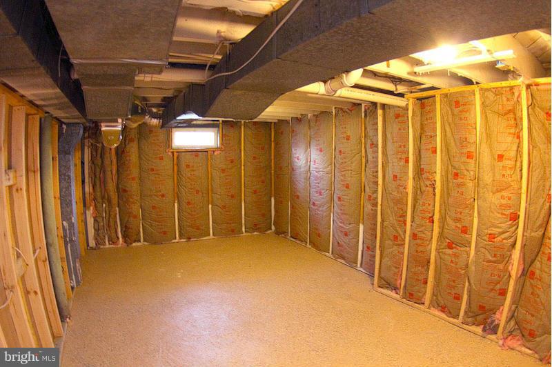 8472 Bedford Road Pasadena, MD 21122 - Photo 10 of 11 Basement