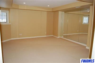 6715 Hursh Road Fort Wayne, IN 46845 - Photo 4 of 10