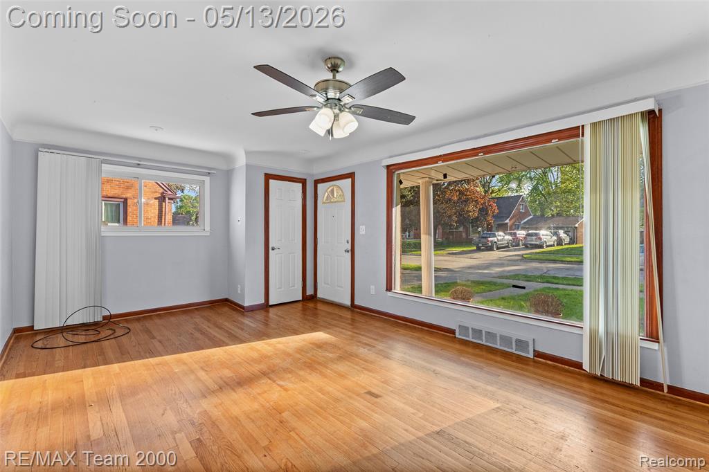 7919 Harding Street Taylor, MI 48180 - Photo 11 of 33