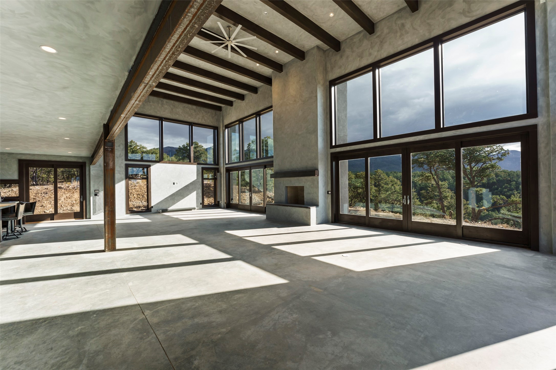 269 Duval Road El Prado, NM 87529 - Photo 8 of 53 Gallery Image 8
