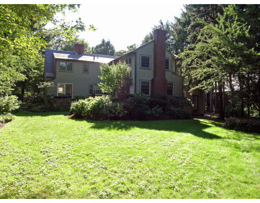 115 Arnold Road Newton, MA 02459 - Photo 15 of 15