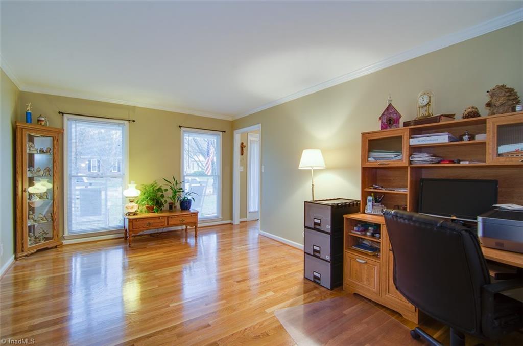 3909 Sandlewood Road High Point, NC 27265 - Photo 14 of 30 Gallery Image 14