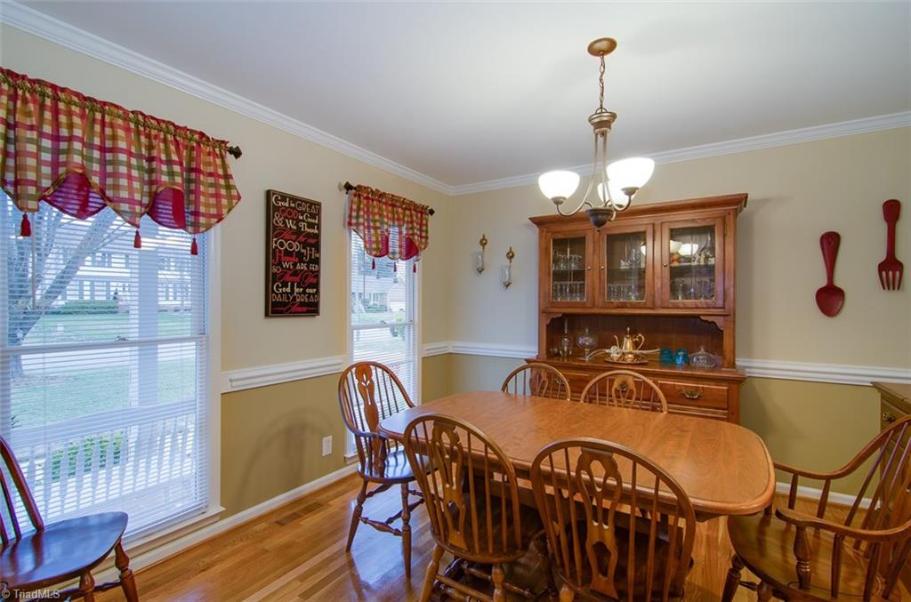 3909 Sandlewood Road High Point, NC 27265 - Photo 15 of 30 Gallery Image 15