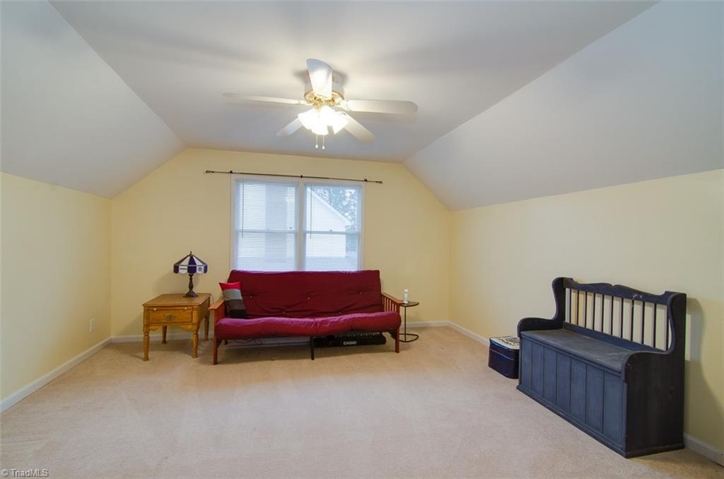 3909 Sandlewood Road High Point, NC 27265 - Photo 20 of 30 Gallery Image 20