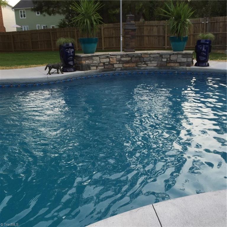 3909 Sandlewood Road High Point, NC 27265 - Photo 27 of 30 Gallery Image 27