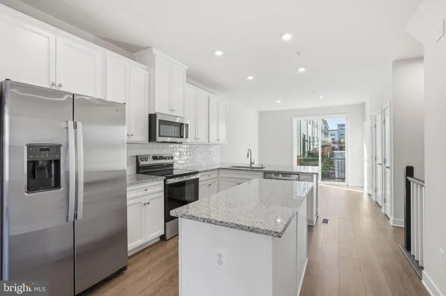 $3,700 | 1828 Park Avenue, Baltimore, MD 21217