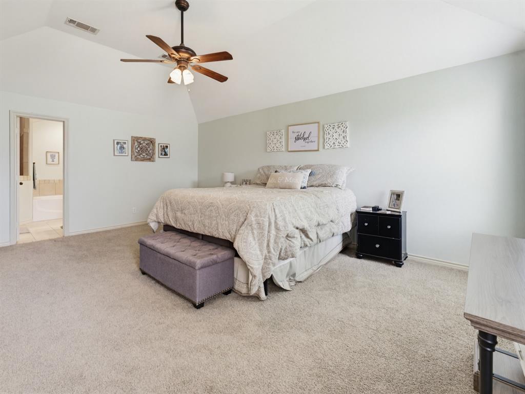 2108 Ridgewood Drive Bridgeport, TX 76426 - Photo 19 of 35 Primary Bedroom