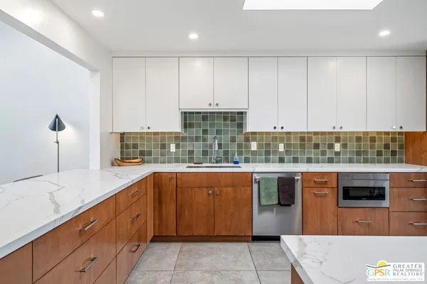 $950,000 | 344 East Avenida Granada, Palm Springs, CA 92264