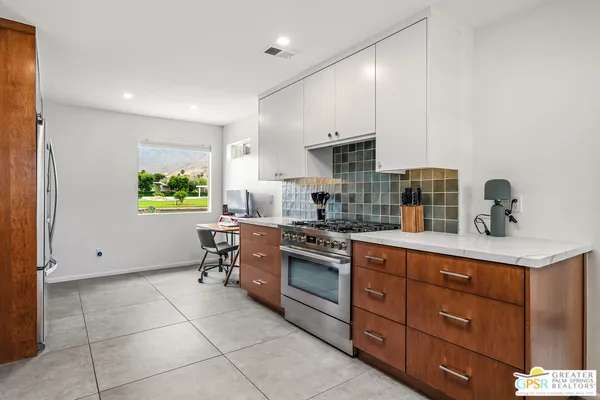 $950,000 | 344 East Avenida Granada, Palm Springs, CA 92264
