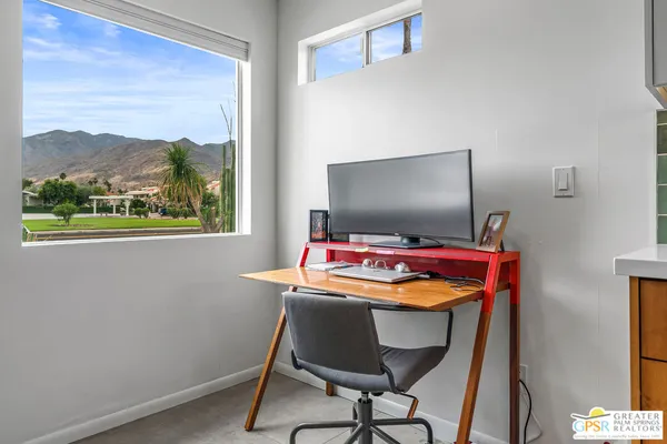 $950,000 | 344 East Avenida Granada, Palm Springs, CA 92264