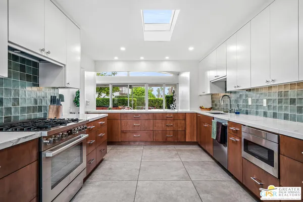 $950,000 | 344 East Avenida Granada, Palm Springs, CA 92264