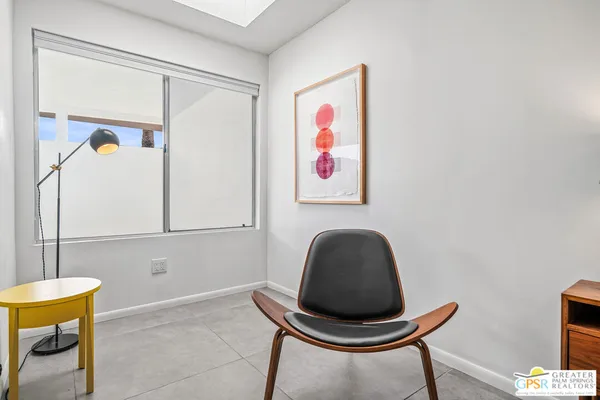 $950,000 | 344 East Avenida Granada, Palm Springs, CA 92264