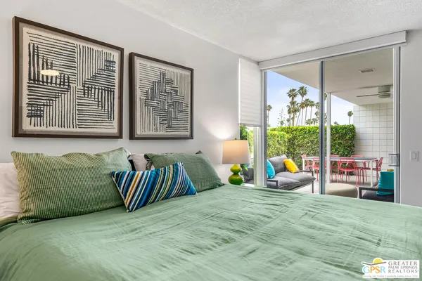 $950,000 | 344 East Avenida Granada, Palm Springs, CA 92264