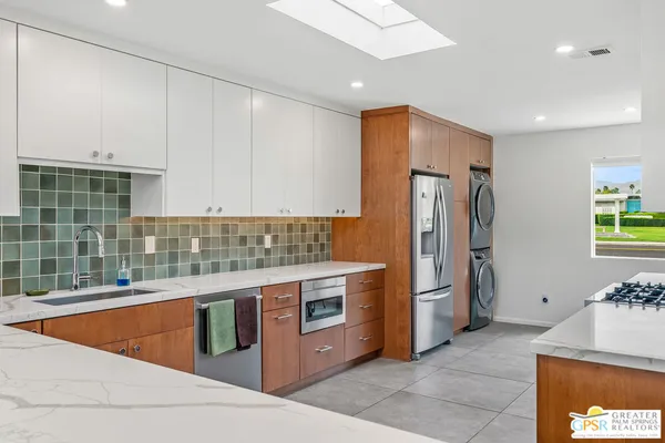 $950,000 | 344 East Avenida Granada, Palm Springs, CA 92264