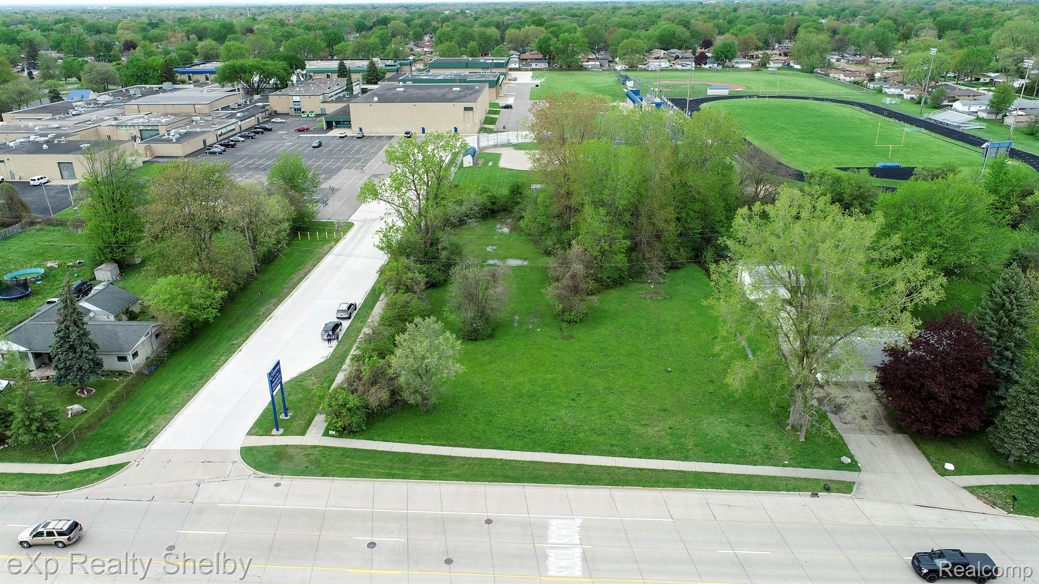 0 15 15 Mile Road Clinton Township, MI 48035 - Photo 2 of 10 Gallery Image 2