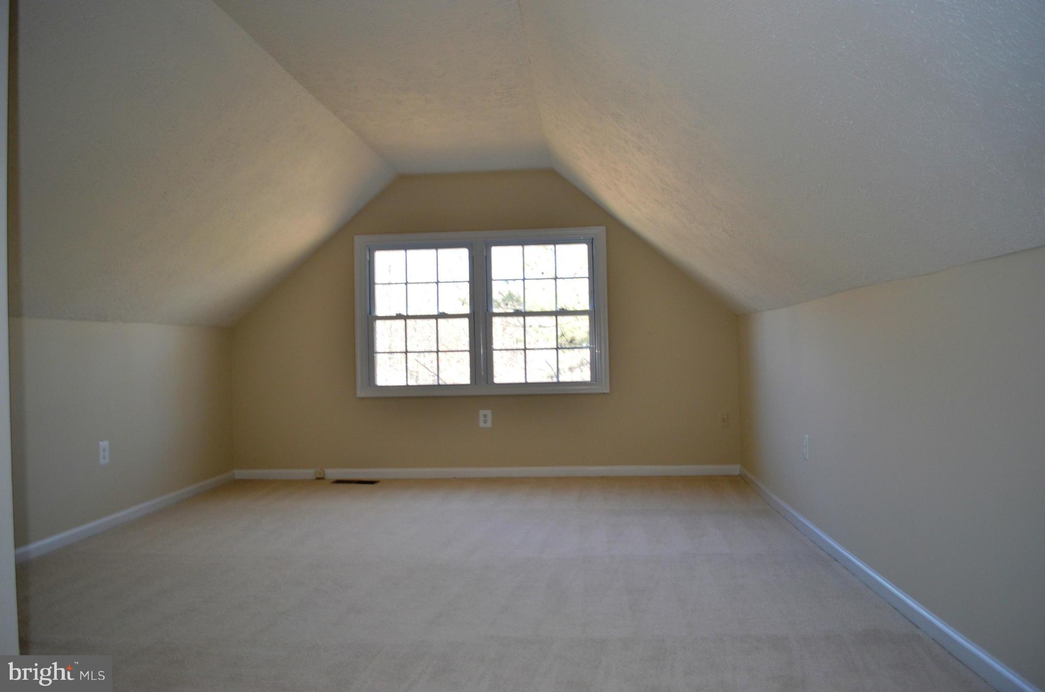 7613 Modisto Lane Springfield, VA 22153 - Photo 24 of 26 Bedroom