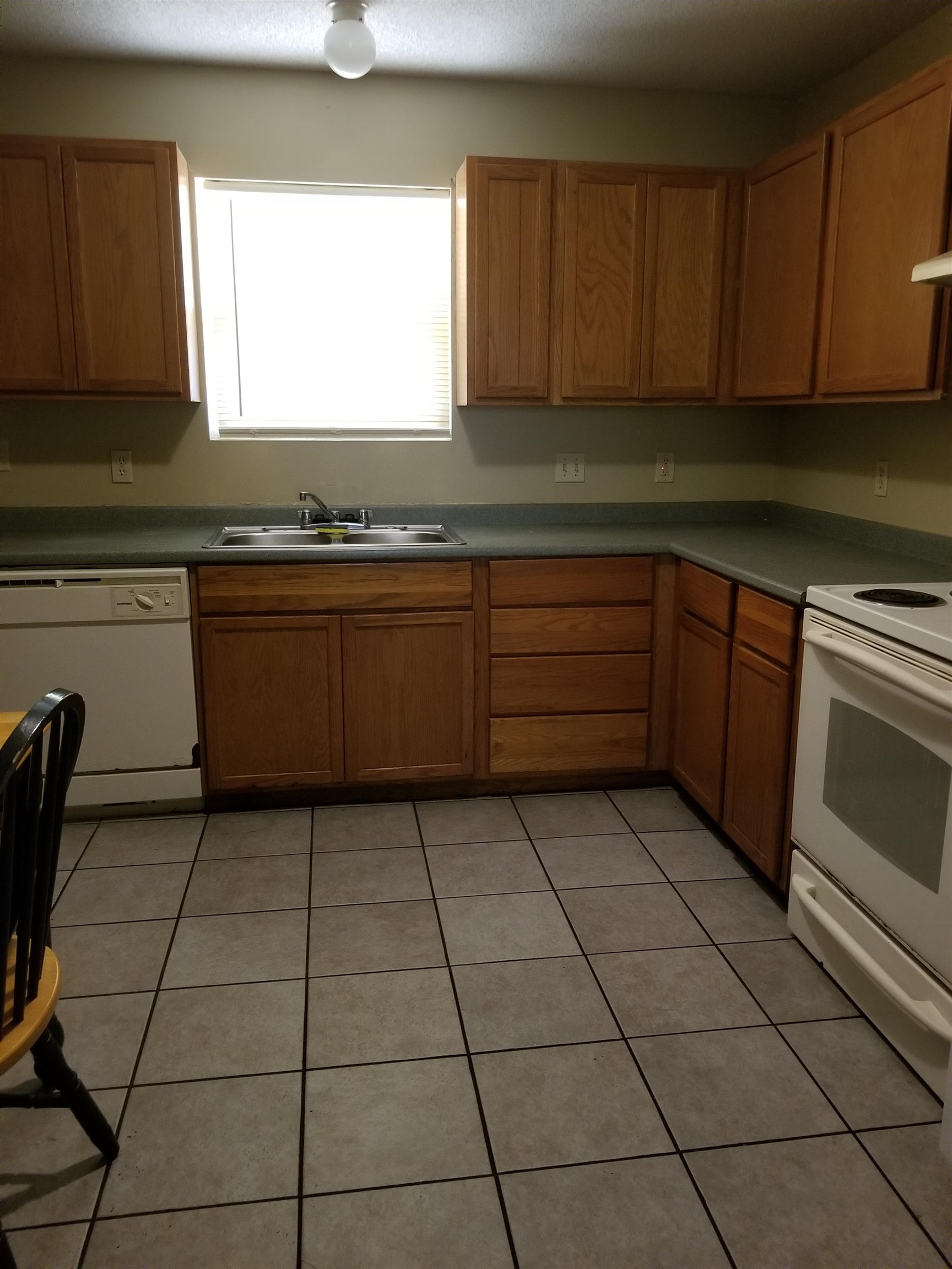 1324 South Everett Street, Unit 2 Wichita, KS 67213 - Photo 3 of 11