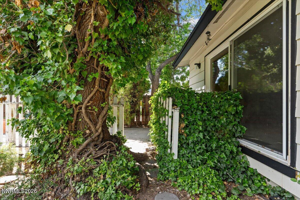 2750 Gellert Drive Reno, NV 89503 - Photo 25 of 31 25-2750 Gellert Drive Reno NV 89503 (25