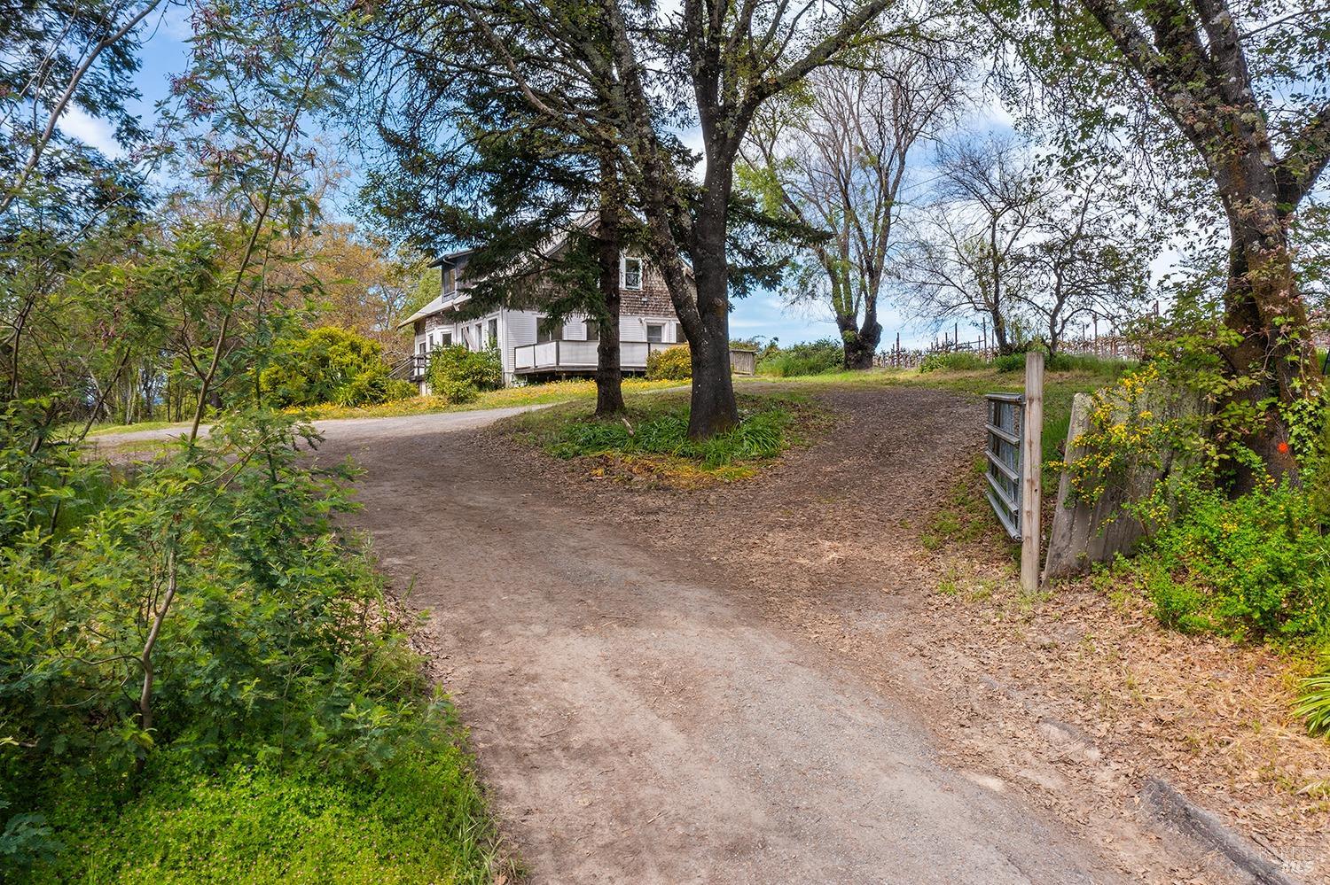8876 Green Valley Road Sebastopol, CA 95472 - Photo 1 of 1