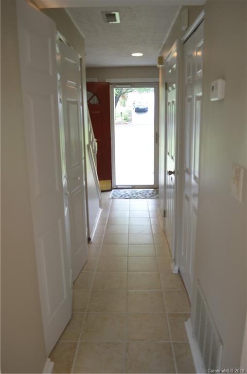 6715 Morganford Road Charlotte, NC 28211 - Photo 15 of 37